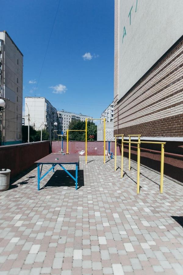 Atlant Luxury Big Family Apart On Golovna З Двома Окремими Спальнями Навпроти Тц Депот Безконтактне Заселення Черновцы Экстерьер фото